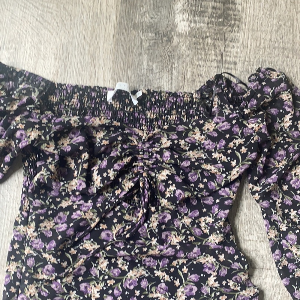 ASTR Sweetheart Floral Dress - Picture 2 of 3